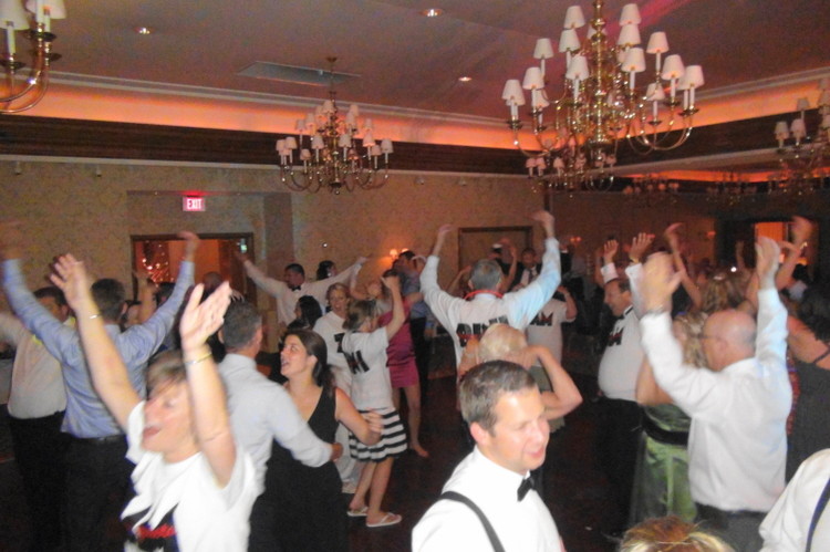 Chicago DJ Fourth Estate Audio at Boulder Ridge Country Club