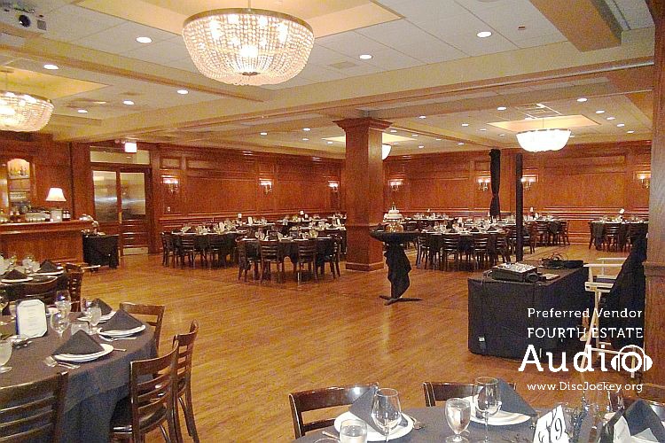 Maggiano's Oak Brook Barbarossa Room