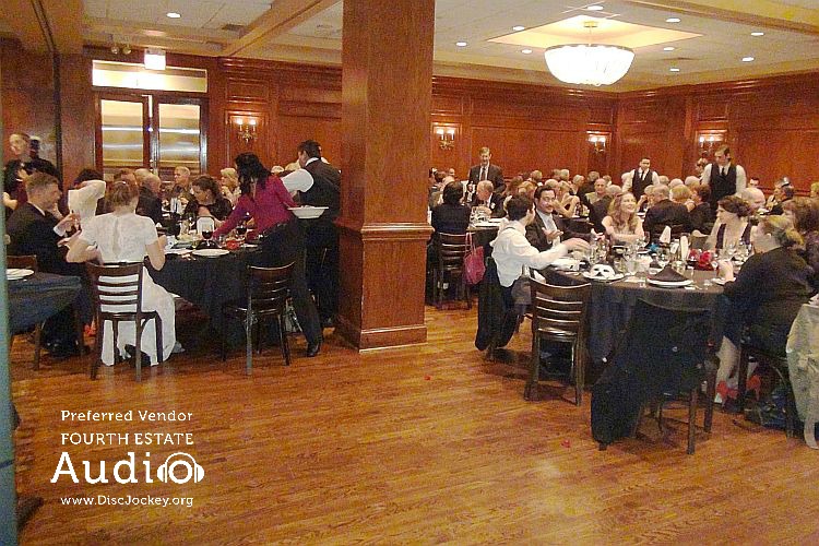 Maggiano's Oak Brook Wedding Dinner