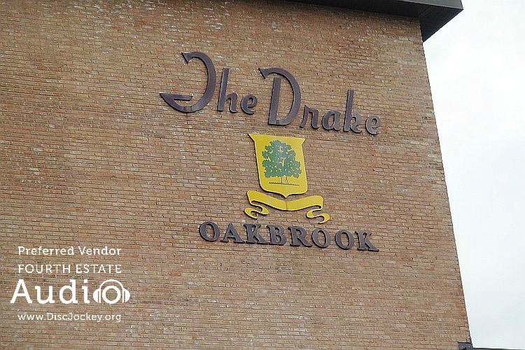 drake-hotel-oak-brook-sign