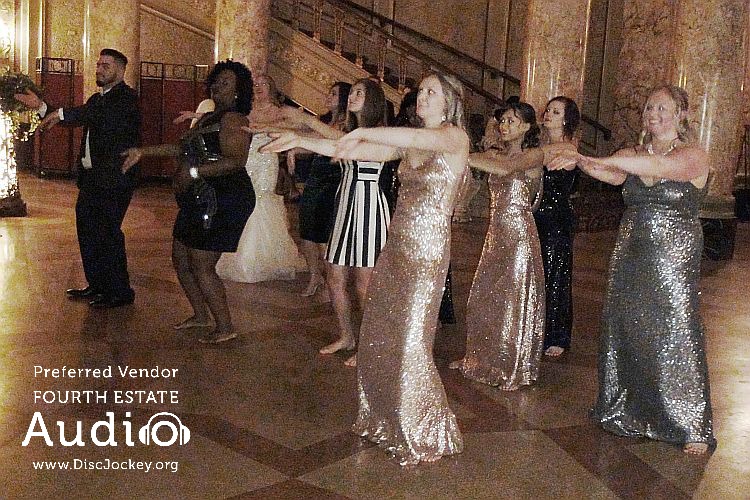 Chicago Wedding DJ Fourth Estate Audio at Rialto Square Theatre