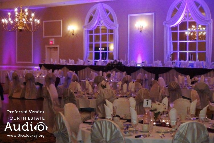 DiNolfo's Banquets Mokena Chicago Uplighting
