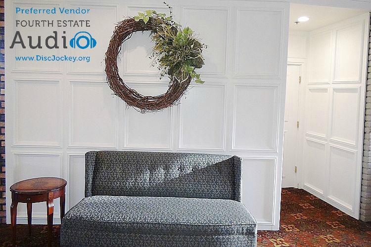 Orland Chateau Sitting Area 2