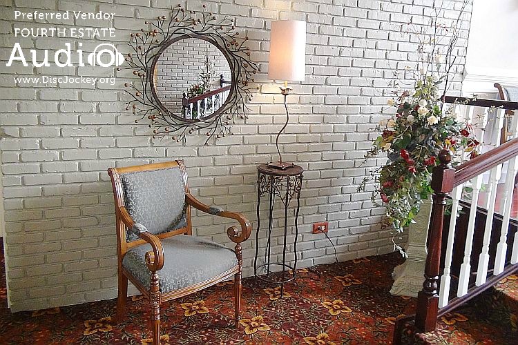 Orland Chateau Sitting Area 3